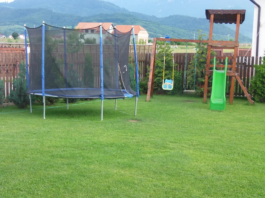 Pensiunea Dara Râșnov Zewnętrze zdjęcie